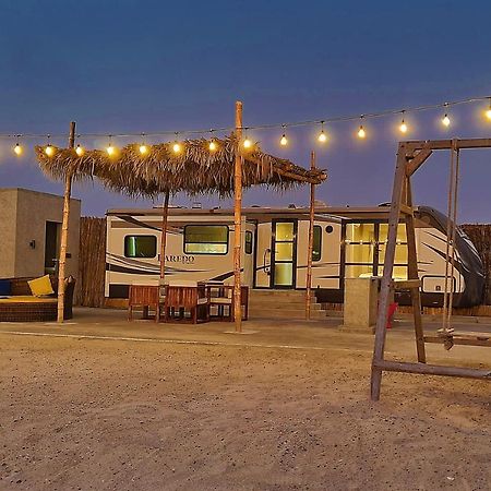 Caravana Beach Resort Al Zorah Аджман Екстериор снимка