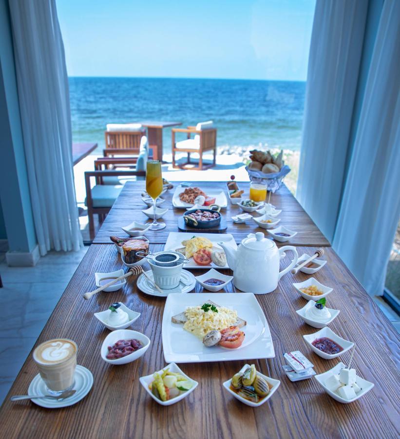 Caravana Beach Resort Al Zorah Аджман Екстериор снимка